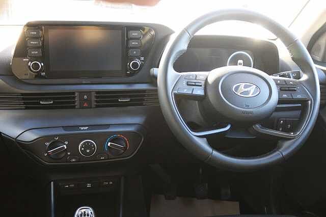 Hyundai I20 1.0T GDi 48V MHD SE Connect 5dr White