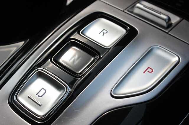Hyundai TUCSON 1.6 TGDi Hybrid 230 Ultimate 5dr 2WD Auto White