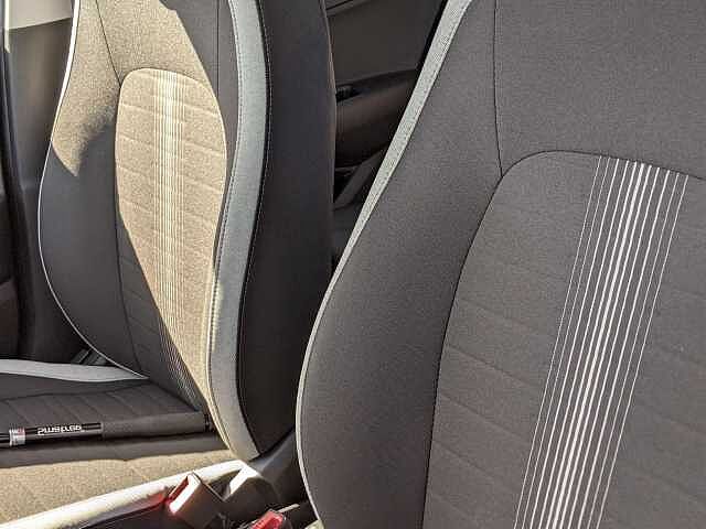 Hyundai I10 1.0 Advance 5dr Green