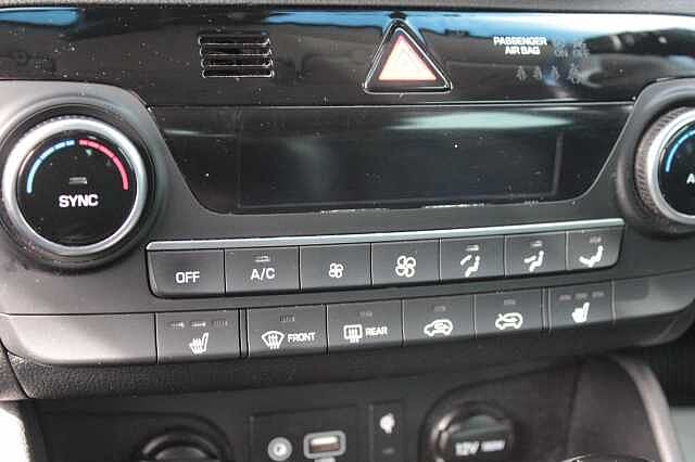 Hyundai TUCSON 2.0 CRDi 48V MHD Premium 5dr 4WD DCT