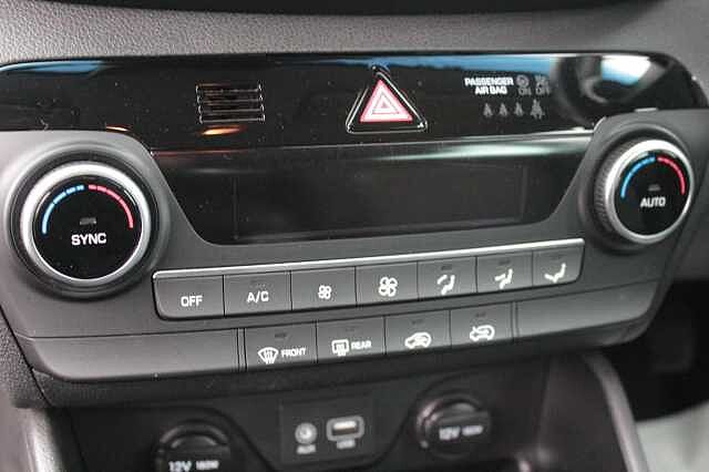 Hyundai TUCSON 1.6 CRDi 48V MHD SE Nav 5dr 2WD Blue