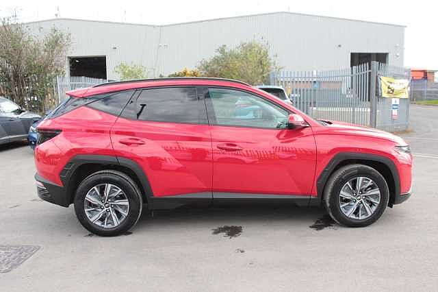 Hyundai TUCSON 1.6 TGDi Hybrid 230 SE Connect 5dr 2WD Auto Red