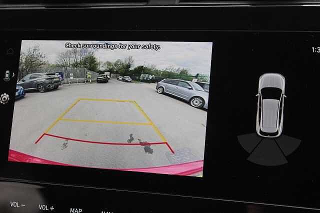 Hyundai TUCSON 1.6 TGDi Hybrid 230 SE Connect 5dr 2WD Auto Red