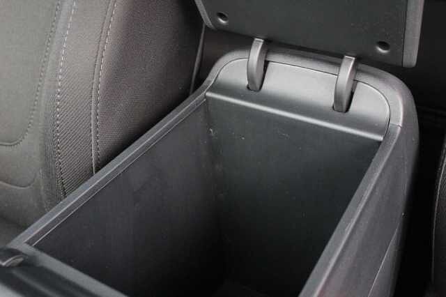 Hyundai TUCSON 1.6 TGDi Hybrid 230 SE Connect 5dr 2WD Auto Red