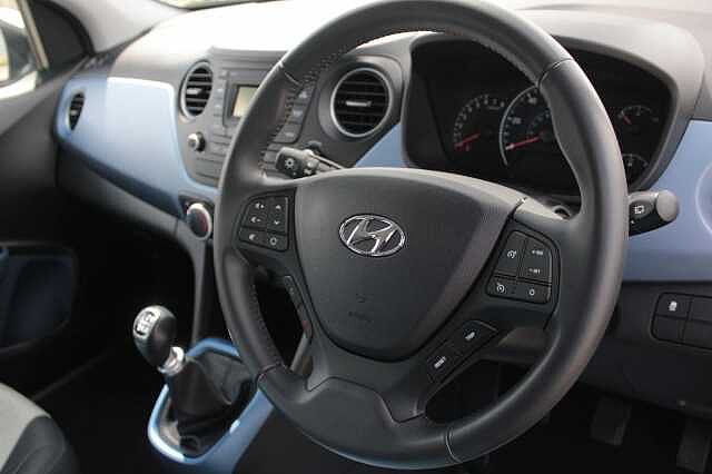 Hyundai i10 1.2 SE 5dr