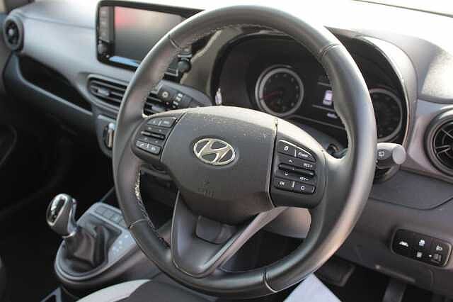 Hyundai i10 1.2 MPi SE Connect 5dr Auto