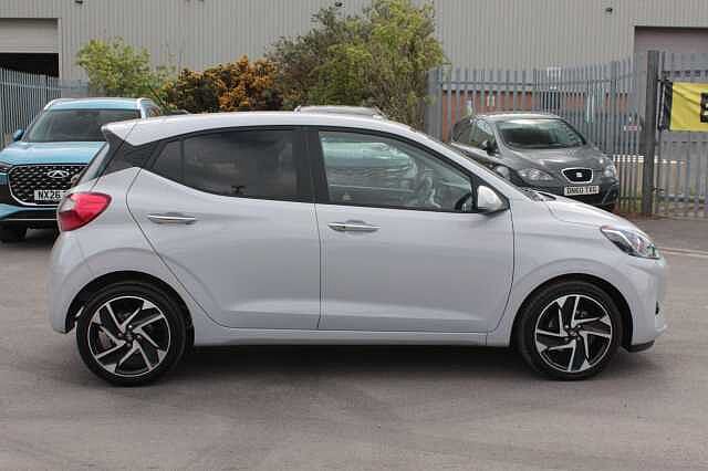 Hyundai i10 1.2 [79] Premium 5dr [Nav]
