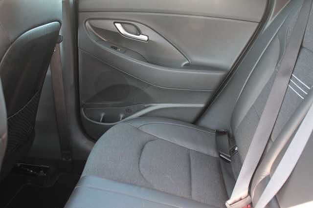 Hyundai i30 1.0T GDi Premium 5dr