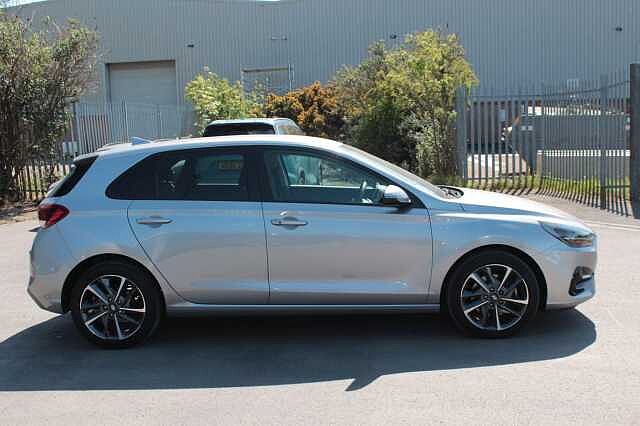 Hyundai i30 1.0T GDi Premium 5dr