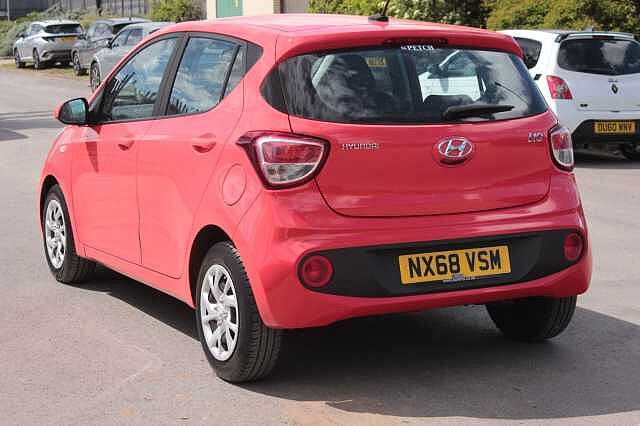Hyundai I10 1.0 SE 5dr Red