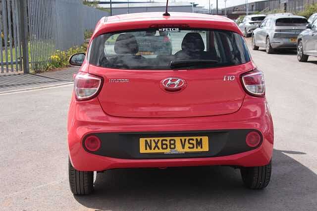 Hyundai I10 1.0 SE 5dr Red