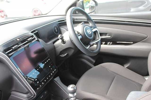 Hyundai TUCSON 1.6 TGDi SE Connect 5dr 2WD White