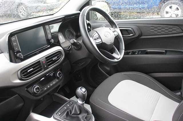 Hyundai i10 1.2 MPi Premium 5dr