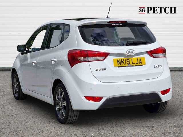 Hyundai Ix20 1.6 Premium Nav 5dr