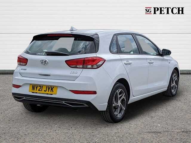 Hyundai I30 1.0T GDi SE Connect 5dr White