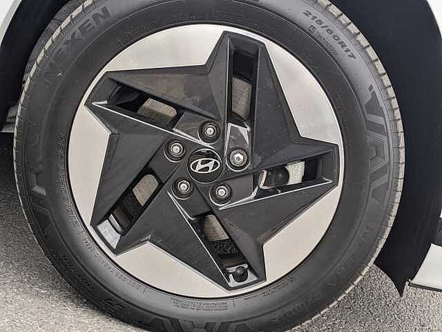 Hyundai KONA 160kW Advance 65kWh 5dr Auto White