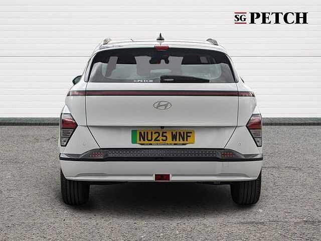 Hyundai KONA 160kW Advance 65kWh 5dr Auto White
