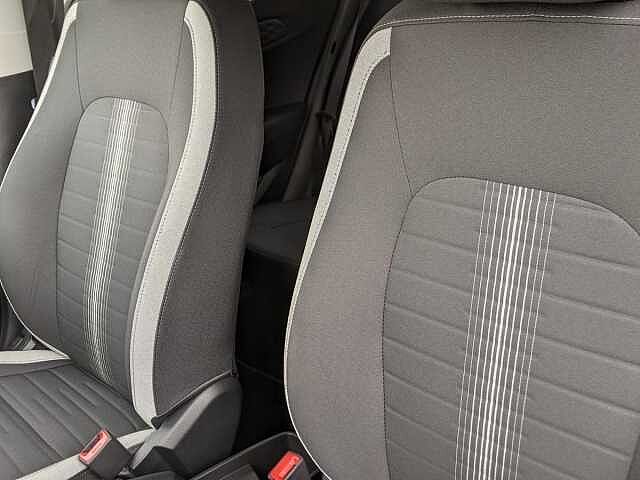 Hyundai i10 1.0 MPi Premium 5dr