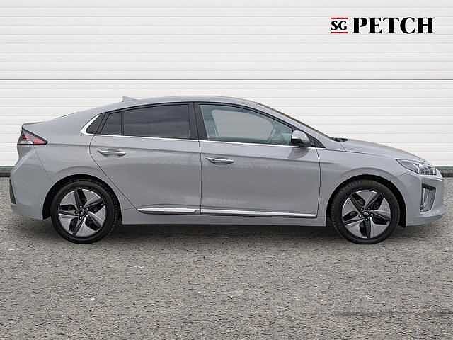 Hyundai IONIQ 1.6 GDi Hybrid Premium SE 5dr DCT