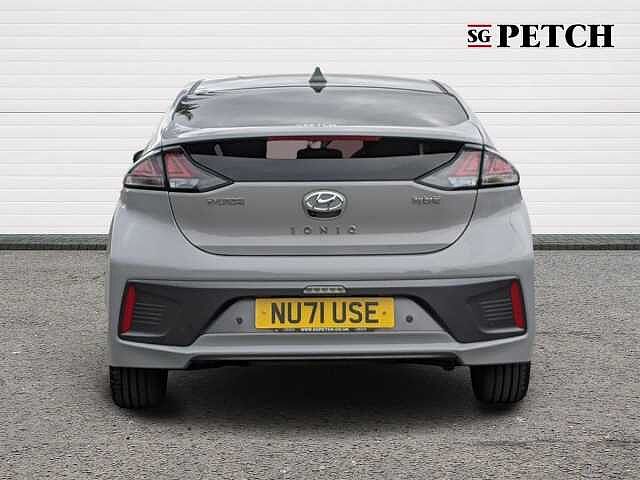 Hyundai IONIQ 1.6 GDi Hybrid Premium SE 5dr DCT