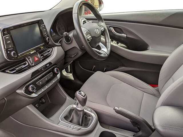 Hyundai i30 1.0T GDi SE Connect 5dr