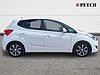 Hyundai IX20 1.6 Premium Nav 5dr White