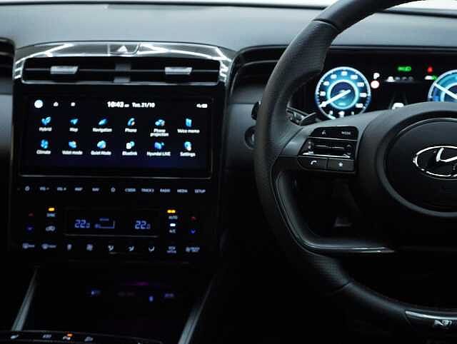 Hyundai TUCSON 1.6 h T-GDi N Line SUV 5dr Petrol Hybrid Auto Euro 6 (s/s) (230 ps) Atlas White