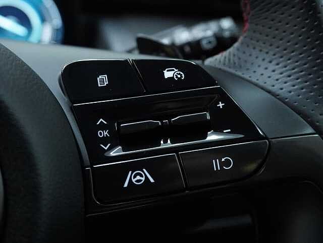 Hyundai TUCSON 1.6 h T-GDi N Line SUV 5dr Petrol Hybrid Auto Euro 6 (s/s) (230 ps) Atlas White