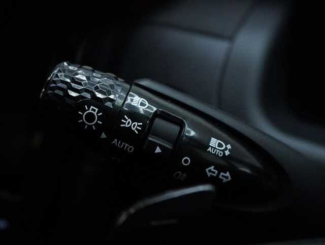 Hyundai TUCSON 1.6 h T-GDi N Line SUV 5dr Petrol Hybrid Auto Euro 6 (s/s) (230 ps) Atlas White