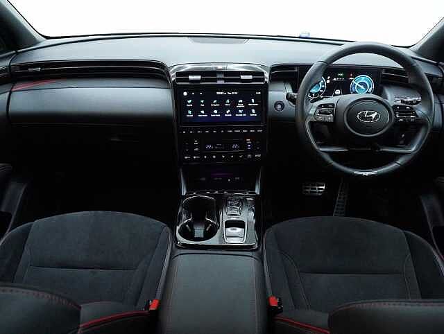 Hyundai TUCSON 1.6 h T-GDi N Line SUV 5dr Petrol Hybrid Auto Euro 6 (s/s) (230 ps) Atlas White