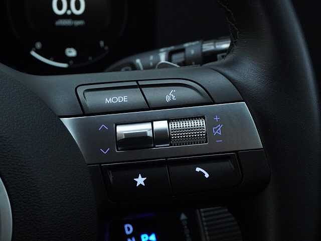 Hyundai KONA 1.6 h-GDi Advance SUV 5dr Petrol Hybrid DCT Euro 6 (s/s) (129 ps) Abyss Black