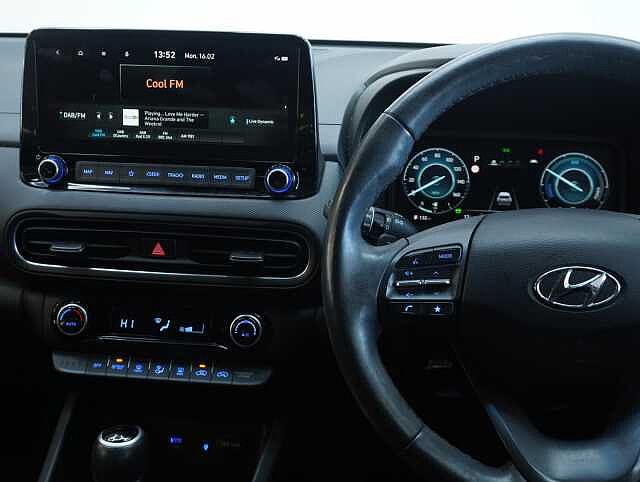 Hyundai KONA 1.6 h-GDi Premium SUV 5dr Petrol Hybrid DCT Euro 6 (s/s) (141 ps)