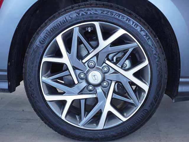 Hyundai KONA 1.6 h-GDi Premium SUV 5dr Petrol Hybrid DCT Euro 6 (s/s) (141 ps)