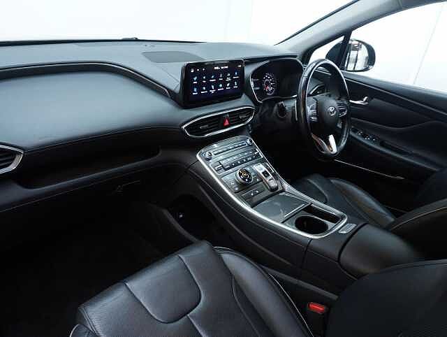 Hyundai Santa Fe 1.6 T-GDi 13.8kWh Premium SUV 5dr Petrol Plug-in Hybrid Auto 4WD Euro 6 (s/s) (2