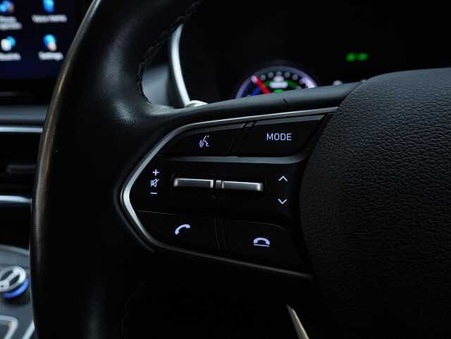 Hyundai Santa Fe 1.6 T-GDi 13.8kWh Premium SUV 5dr Petrol Plug-in Hybrid Auto 4WD Euro 6 (s/s) (2