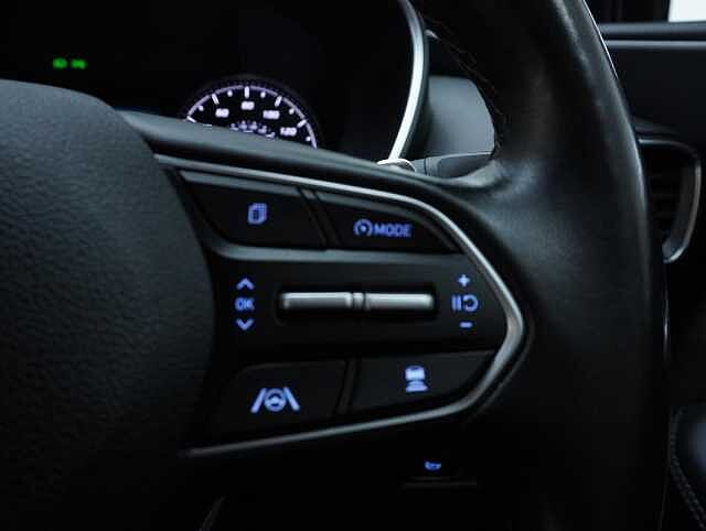 Hyundai Santa Fe 1.6 T-GDi 13.8kWh Premium SUV 5dr Petrol Plug-in Hybrid Auto 4WD Euro 6 (s/s) (2