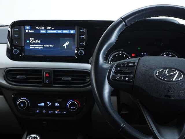 Hyundai I10 1.0 Premium Hatchback 5dr Petrol Manual Euro 6 (s/s) (67 ps) Mangrove Green