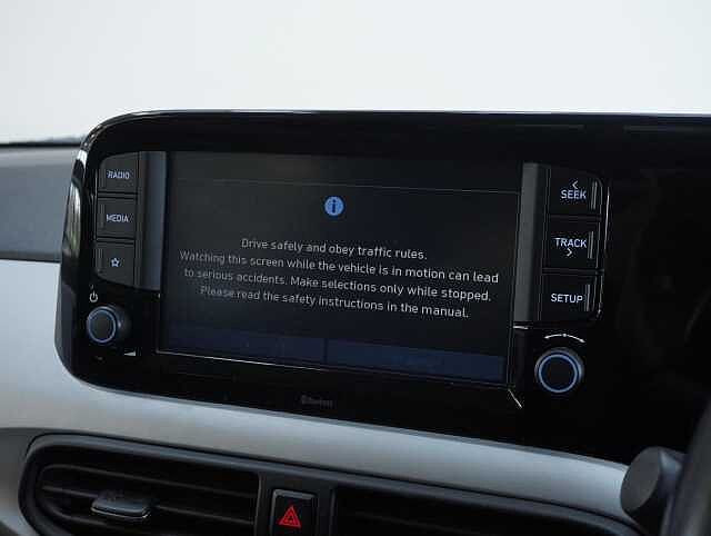 Hyundai I10 1.0 Premium Hatchback 5dr Petrol Manual Euro 6 (s/s) (67 ps) Mangrove Green