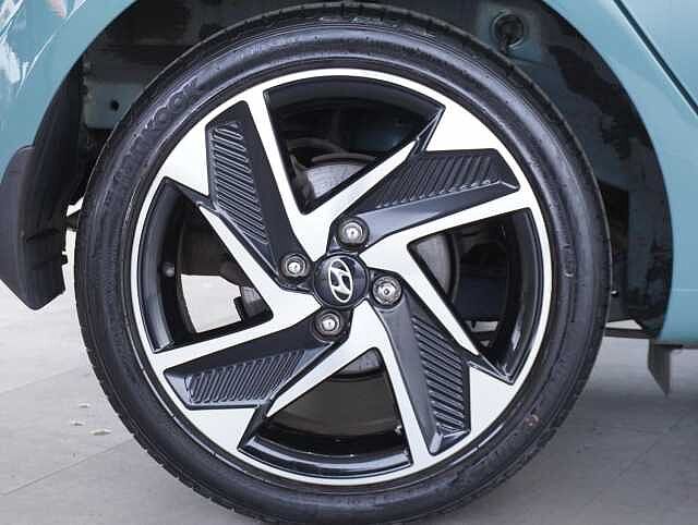 Hyundai I10 1.0 Premium Hatchback 5dr Petrol Manual Euro 6 (s/s) (67 ps) Mangrove Green