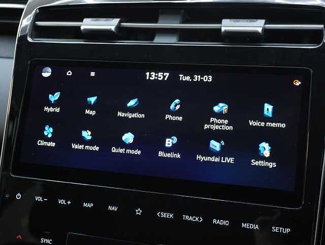 Hyundai TUCSON 1.6 h T-GDi SE Connect SUV 5dr Petrol Hybrid Auto Euro 6 (s/s) (230 ps) Red