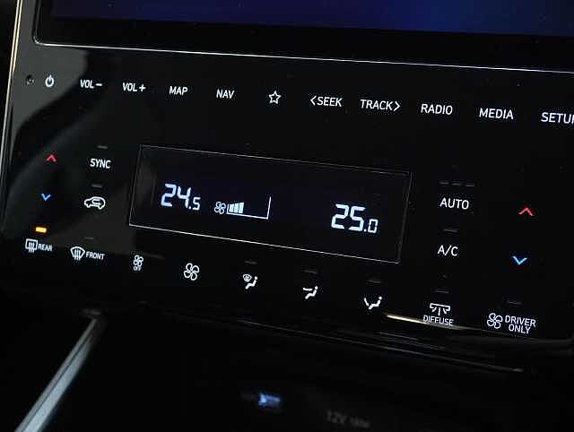 Hyundai TUCSON 1.6 h T-GDi SE Connect SUV 5dr Petrol Hybrid Auto Euro 6 (s/s) (230 ps) Red