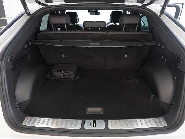 Genesis GV60 77.4kWh Sport SUV 5dr Electric Auto 4WD (Dual Motor) (318 ps)
