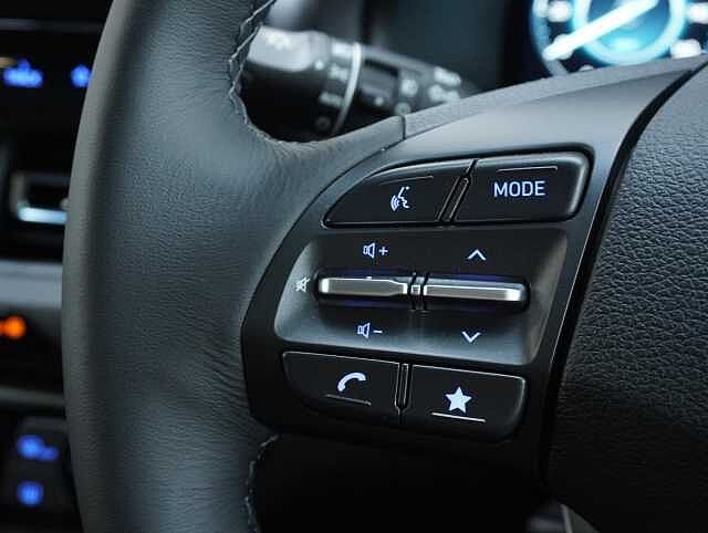 Hyundai I30 1.5 T-GDi MHEV Premium Tourer 5dr Petrol Hybrid Manual Euro 6 (s/s) (140 ps) Abyss Black