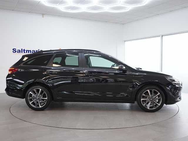 Hyundai I30 1.5 T-GDi MHEV Premium Tourer 5dr Petrol Hybrid Manual Euro 6 (s/s) (140 ps) Abyss Black