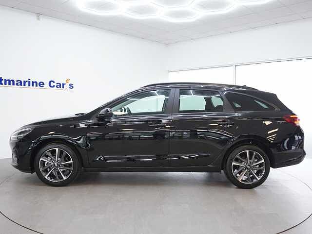 Hyundai I30 1.5 T-GDi MHEV Premium Tourer 5dr Petrol Hybrid Manual Euro 6 (s/s) (140 ps) Abyss Black
