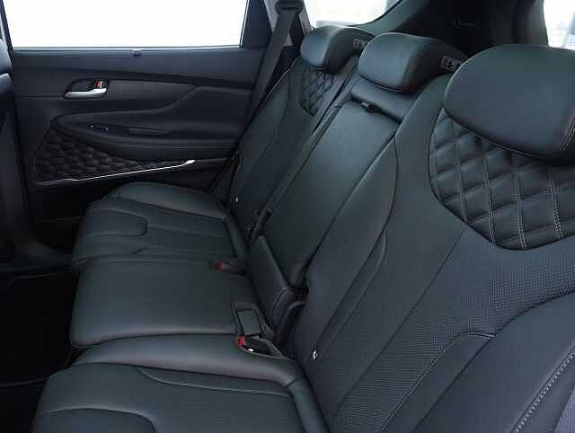 Hyundai Santa Fe 1.6 T-GDi 13.8kWh Ultimate SUV 5dr Petrol Plug-in Hybrid Auto 4WD Euro 6 (s/s) (