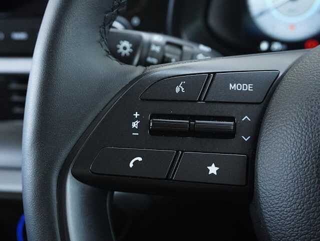 Hyundai BAYON 1.0 T-GDi Black Line SUV 5dr Petrol Manual Euro 6 (s/s) (90 ps) Black