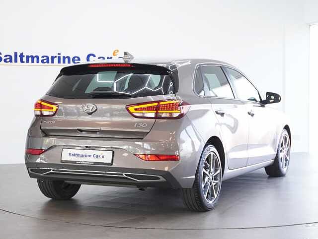 Hyundai i30 1.0 T-GDi MHEV Premium Hatchback 5dr Petrol Hybrid DCT Euro 6 (s/s) (120 ps)