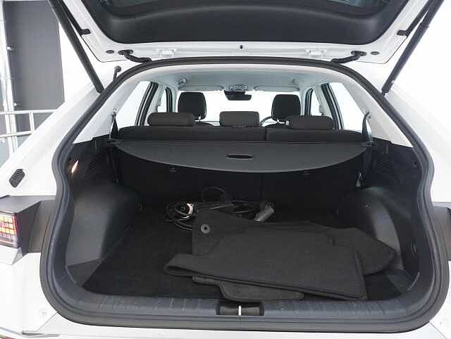 Hyundai IONIQ 5 77kWh Premium Hatchback 5dr Electric Auto (228 ps) Atlas White