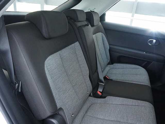 Hyundai IONIQ 5 77kWh Premium Hatchback 5dr Electric Auto (228 ps) Atlas White